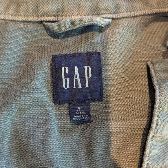 Gap Jacket - Picture 3 of 5